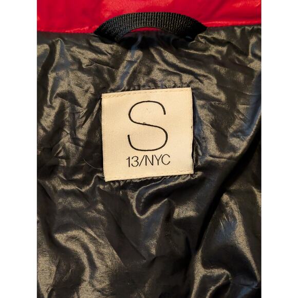 S13 NYC Kylie Glossy Quilted Red Down Puffer Ski Jacket Coat Faux Fur Hood Sz S - Picture 6 of 11